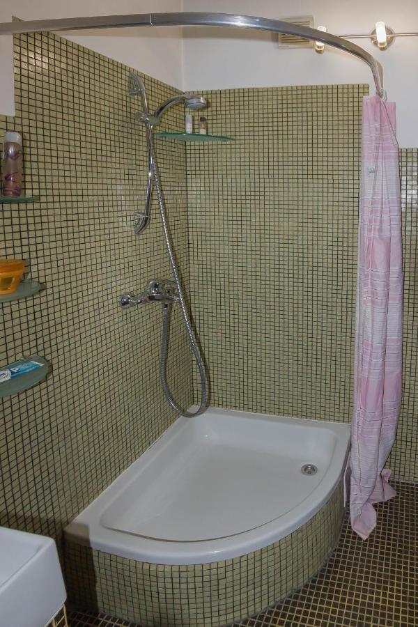 Mini Apartment Best Rest プロヴディフ エクステリア 写真